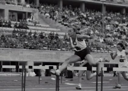Women's hurdles.Athletics championships 1940
